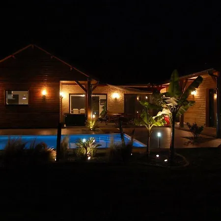 La Des Lacs Villa *